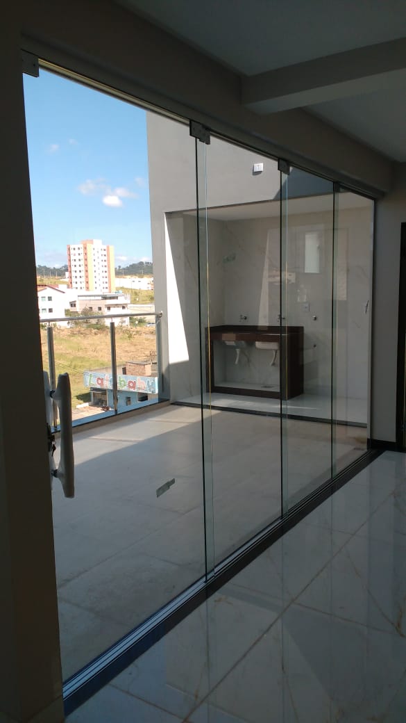 PORTA DE ENCOLHER 4 FOLHAS.jpeg PORTA DE ENCOLHER 4 FOLHAS.jpeg